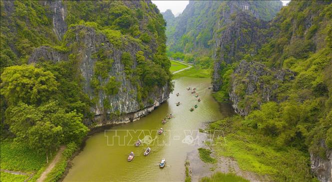 Photo: A view of Tam Coc Bich Dong scenery. VNA Photo: Minh Đức 