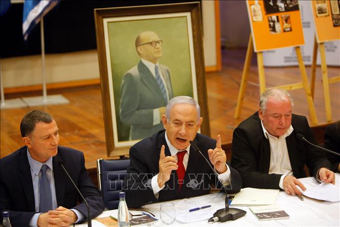 Trong ảnh: Thủ tướng Israel đồng thời là lãnh đạo đảng Likud Benjamin Netanyahu (giữa) tại một cuộc họp của đảng ở Jerusalem, ngày 11/3/2019. Ảnh: THX/TTXVN