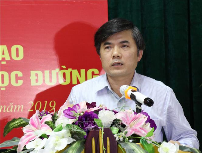 Trong ảnh: Vụ phó, Vụ Giáo dục chính trị và Công tác học sinh, sinh viên (Bộ Giáo dục và Đào tạo) Bùi Văn Linh phát biểu tại hội nghị. Ảnh: Đinh Tuấn - TTXVN