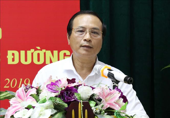 Trong ảnh:Giám đốc Sở Giáo dục vào Đào tạo tỉnh Hưng Yên, Nguyễn Văn Phê phát biểu tại hội nghị. Ảnh: Đinh Tuấn - TTXVN