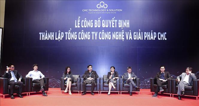 Trong ảnh: Tọa đàm về phương hướng, chiến lược phát triển kinh doanh của CMC TS. Ảnh: TTXVN phát