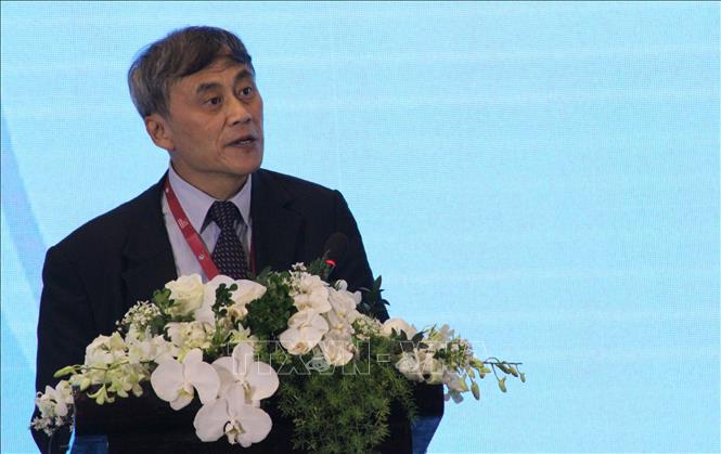 Trong ảnh: Ông Li Chunsheng, Chủ tịch Liên minh Hợp tác xã quốc tế khu vực châu Á - Thái Bình Dương phát biểu tại lễ khai mạc diễn đàn. Ảnh: Xuân Dự - TTXVN  