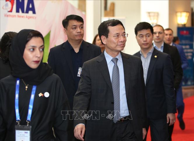 Trong ảnh: Bộ trưởng Bộ Thông tin và Truyền thông Nguyễn Mạnh Hùng đến dự khai mạc Hội nghị Ban Chấp hành OANA lần thứ 44. Ảnh: Dương Giang - TTXVN