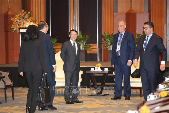 Trong ảnh: Tổng giám đốc TTXVN Nguyễn Đức Lợi trao đổi với các đại biểu. Ảnh: Dương Giang - TTXVN