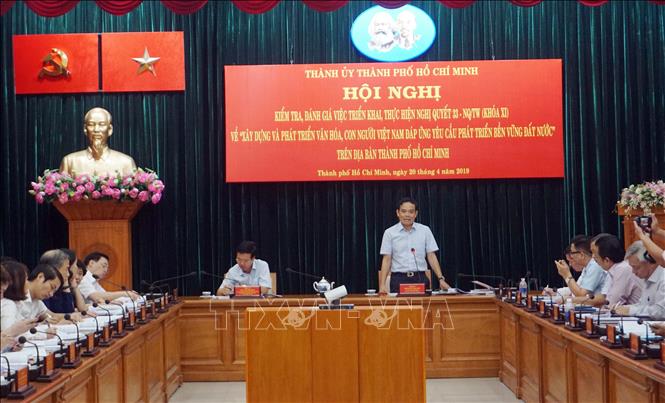 Trong ảnh: Đồng chí Trần Lưu Quang, Phó Bí thư Thường trực Thành ủy Thành phố Hồ Chí Minh phát biểu tại buổi làm việc. Ảnh: Thu Hoài - TTXVN