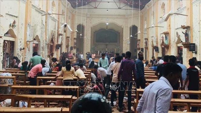 Trong ảnh: Hiện trường đổ nát sau vụ nổ tại một nhà thờ ở Kochchikade, thủ đô Colombo, Sri Lanka ngày 21/4/2019. Ảnh: INDIA TODAY/TTXVN
