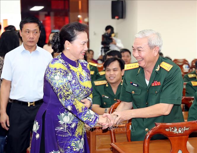 Trong ảnh: Chủ tịch Quốc hội Nguyễn Thị Kim Ngân với các đại biểu tham dự buổi lễ. Ảnh: Trọng Đức – TTXVN