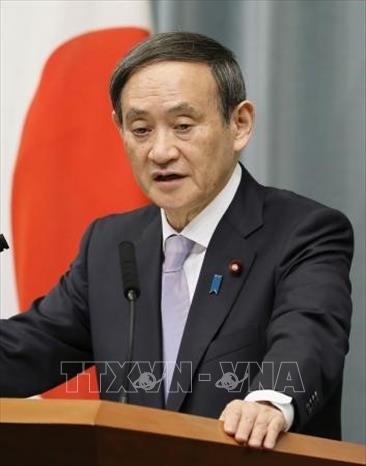 Trong ảnh: Chánh văn phòng nội các Nhật Bản Yoshihida Suga phát biểu tại cuộc họp báo ở Tokyo ngày 12/4/2019. Ảnh: Kyodo/TTXVN