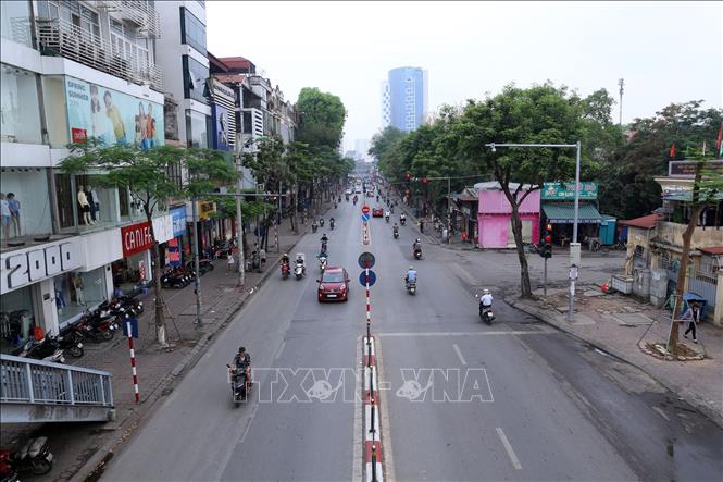 Trong ảnh: Phố Chùa Bộc những ngày này đường phố thông thoáng khác hẳn so với ngày thường. Ảnh: Huy Hùng - TTXVN