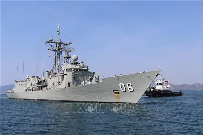 Photo: The HMAS Newcastle at the port. VNA Photo: Tiên Minh