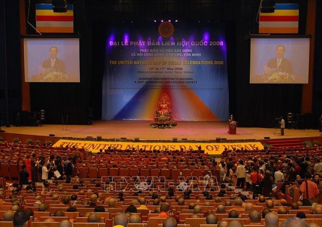 Trong ảnh: Chủ tịch nước Nguyễn Minh Triết phát biểu tại Lễ khai mạc Đại lễ Phật đản Liên Hợp quốc năm 2008, ngày 14/5/2008, tại Trung tâm hội nghị quốc gia (Hà Nội). Ảnh: TTXVN                                                                                                          