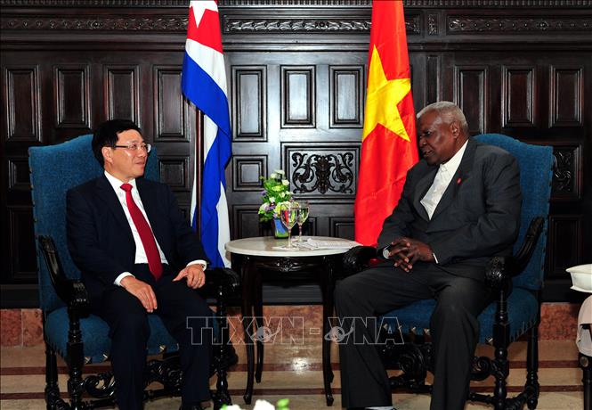 Trong ảnh: Phó Thủ tướng, Bộ trưởng Ngoại giao Phạm Bình Minh tiếp kiến Chủ tịch Quốc hội Cuba Esteban Lazo Hernández. Ảnh: Vũ Lê Hà - PV TTXVN tại Cuba