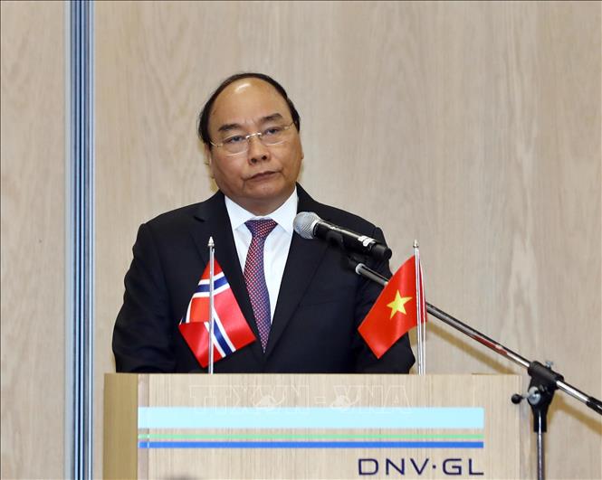 Trong ảnh: Thủ tướng Nguyễn Xuân Phúc phát biểu tại Diễn đàn Doanh nghiệp Việt Nam – Na Uy. Ảnh: Thống Nhất – TTXVN
