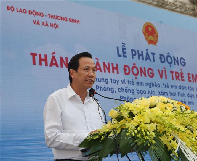 Trong ảnh: Bộ trưởng Bộ Lao động - Thương binh và Xã hội Đào Ngọc Dung phát biểu tại lễ phát động. Ảnh: Thanh Tùng-TTXVN