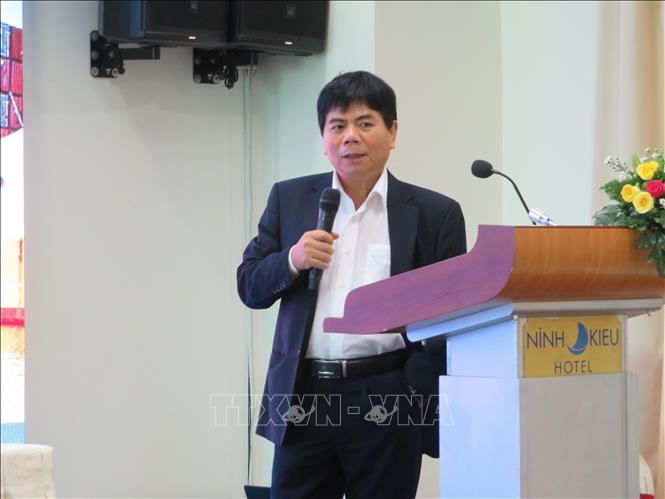 Trong ảnh: Ông Lê Thành Kính, Trưởng Văn phòng Luật sư Lê Nguyễn, Trọng tài viên VIAC phát biểu tại hội thảo. Ảnh: Ánh Tuyết - TTXVN 
