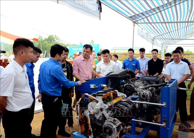 Ngày hội việc làm huyện Yên Sơn, tỉnh Tuyên Quang năm 2019. Ảnh: Quang Cường – TTXVN.