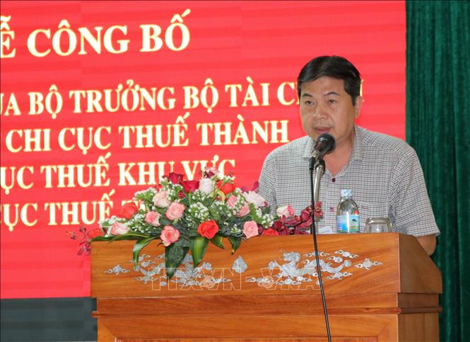 Trong ảnh: Ông Vũ Kim Hảo – Phó Vụ trưởng Vụ tổ chức cán bộ Tổng cục thuế phát biểu tại buổi lễ. Ảnh: Nguyễn Thành – TTXVN