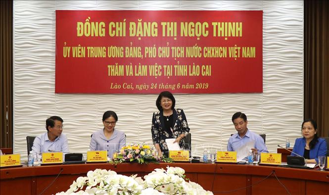 Trong ảnh: Phó Chủ tịch nước Đặng Thị Ngọc thịnh phát buổi tại buổi làm việc. Ảnh: Quốc Khánh - TTXVN
