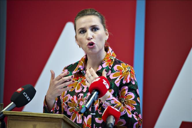 Trong ảnh: Bà Mette Frederiksen phát biểu tại Aalborg, Đan Mạch, ngày 1/5/2019. Ảnh: AFP/ TTXVN