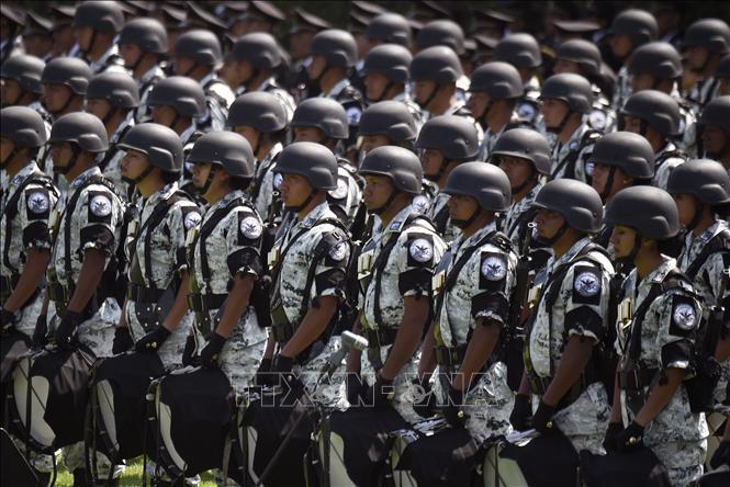 Trong ảnh: Lực lượng Vệ binh quốc gia Mexico tại lễ thành lập ở Campo Marte, Mexico City, ngày 30/6/2019. Ảnh: AFP/ TTXVN 