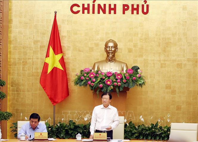 Phó Thủ tướng Chính phủ Trịnh Đình Dũng phát biểu khai mạc hội nghị. Ảnh: Nguyễn Dân -TTXVN