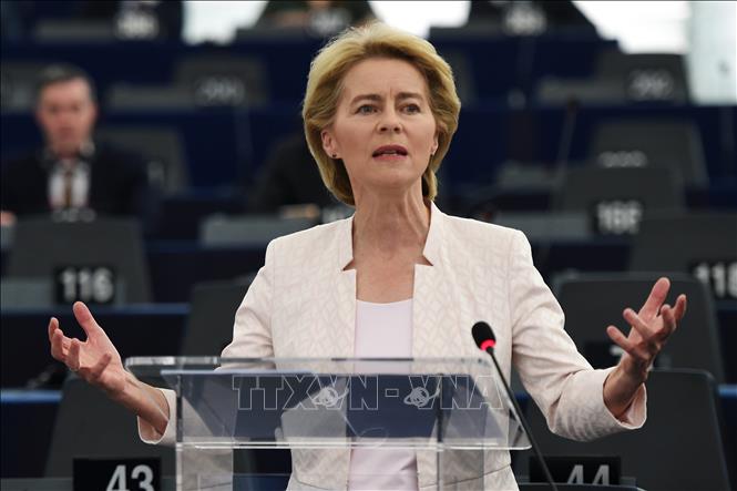 Trong ảnh: Ứng cử viên Chủ tịch EC Ursula von der Leyen phát biểu tại Nghị viện châu Âu ở Strasbourg, Pháp ngày 16/7/2019. Ảnh: AFP/TTXVN
