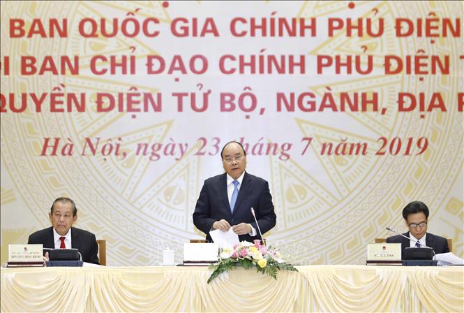 Trong ảnh: Thủ tướng Nguyễn Xuân Phúc, Chủ tịch Ủy ban Quốc gia Chính phủ điện tử phát biểu. Ảnh: Thống Nhất – TTXVN