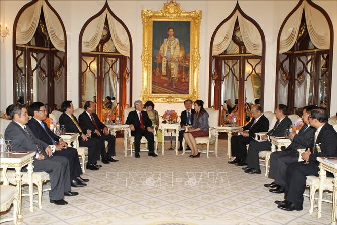Trong ảnh: Thủ tướng Yingluck Shinawatra đón và hội đàm với Tổng Bí thư Nguyễn Phú Trọng thăm chính thức Thái Lan từ ngày 25 - 27/6/2013. Tại chuyến thăm này, Việt Nam và Thái Lan đã chính thức nâng cấp quan hệ hai nước lên Đối tác chiến lược. Thái Lan cũng là quốc gia đầu tiên trong ASEAN mà Việt Nam đặt cấp quan hệ Đối tác chiến lược. Ảnh: Trí Dũng - TTXVN