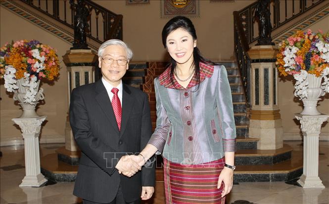 Trong ảnh: Thủ tướng Yingluck Shinawatra đón Tổng Bí thư Nguyễn Phú Trọng thăm chính thức Thái Lan từ ngày 25 - 27/6/2013. Tại chuyến thăm này, Việt Nam và Thái Lan đã chính thức nâng cấp quan hệ hai nước lên Đối tác chiến lược. Thái Lan cũng là quốc gia đầu tiên trong ASEAN mà Việt Nam thiết lập quan hệ Đối tác chiến lược. Ảnh: Trí Dũng - TTXVN