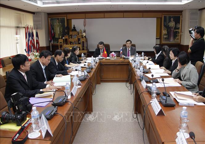 Trong ảnh: Kỳ họp Ủy ban kỹ thuật hỗn hợp lần thứ 8 giữa Thông tấn xã Việt Nam và Cục Quan hệ công chúng Thái Lan (PRD), ngày 18/8/2011, tại Bangkok. Ảnh: TTXVN 