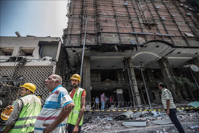 Trong ảnh: Hiện trường vụ nổ tại Viện Ung bướu quốc gia ở thủ đô Cairo ngày 5/8. Ảnh: THX/TTXVN