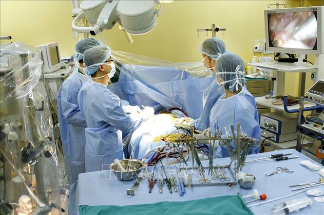 Trong ảnh: Bệnh viện Tim Hà Nội phẫu thuật tim mạch hơn 1.900 ca/năm. Ảnh: Dương Ngọc – TTXVN