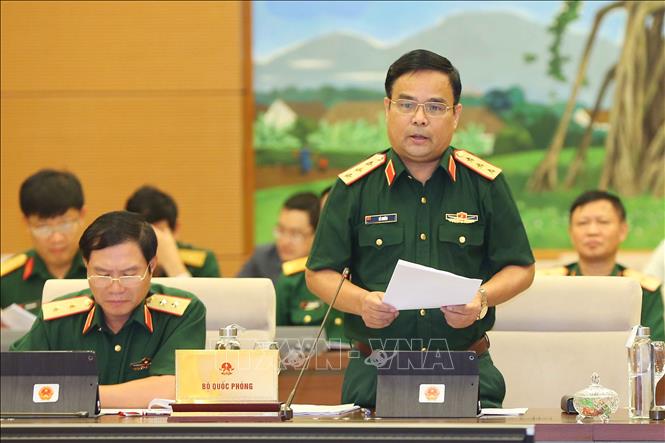 Trong ảnh: Thượng tướng Lê Chiêm, Ủy viên Trung ương Đảng, Thứ trưởng Bộ Quốc phòng phát biểu ý kiến. Ảnh: Doãn Tấn - TTXVN