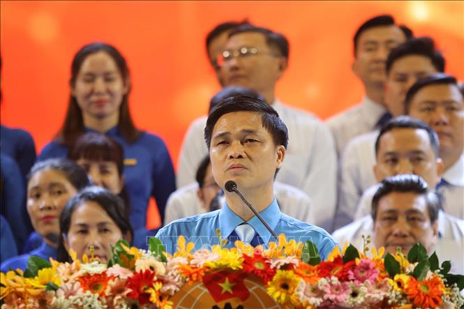 Trong ảnh: Ông Ngọ Duy Hiếu, Phó Chủ tịch Tổng Liên đoàn Lao động Việt Nam phát biểu tại Lễ trao Giải thưởng Tôn Ðức Thắng năm 2019. Ảnh: Thanh Vũ - TTXVN

