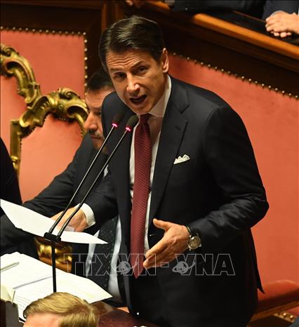 Trong ảnh: Thủ tướng Italy Giuseppe Conte phát biểu tại phiên họp Thượng viện ở Rome, ngày 20/8/2019. Ảnh: THX/TTXVN