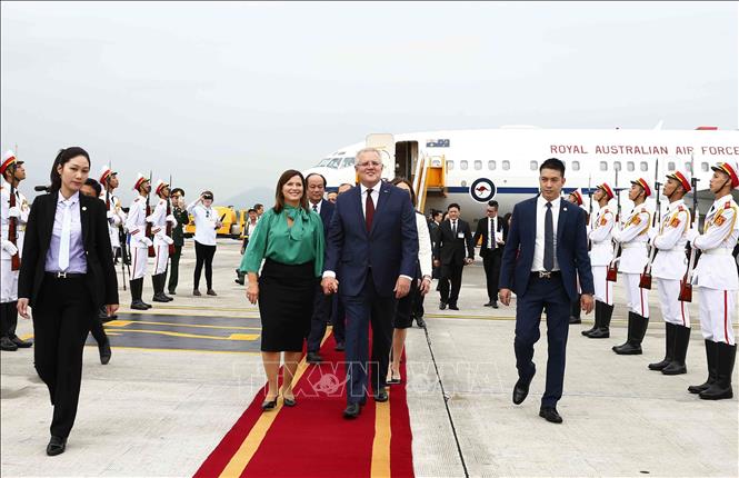 Trong ảnh: Lễ đón Thủ tướng Australia Scott Morrison và Phu nhân tại Sân bay quốc tế Nội Bài Hà Nội. Ảnh: Văn Điệp – TTXVN