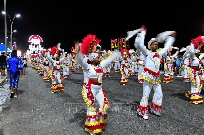 Trong ảnh: Những sắc mầu Carnaval La Habana 2019. Ảnh: Lê Hà - Pv TTXVN tại Cuba      