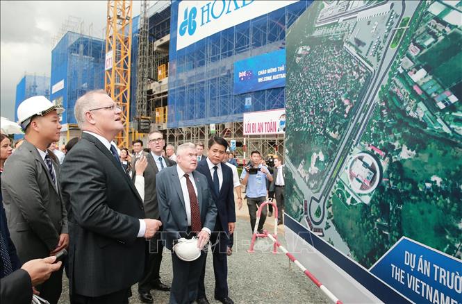 Trong ảnh: Thủ tướng Australia Scott Morrison tham quan dự án Trường đua công thức 1 Việt Nam. Ảnh: Lâm Khánh – TTXVN