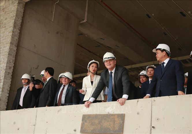 Trong ảnh: Thủ tướng Australia Scott Morrison tham quan dự án Trường đua công thức 1 Việt Nam. Ảnh: Lâm Khánh – TTXVN
