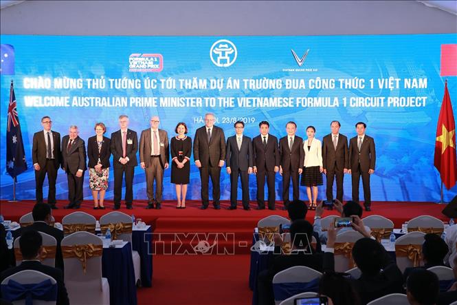 Trong ảnh: Thủ tướng Australia Scott Morrison và Phó Thủ tướng Vũ Đức Đam cùng các đại biểu. Ảnh: Lâm Khánh – TTXVN