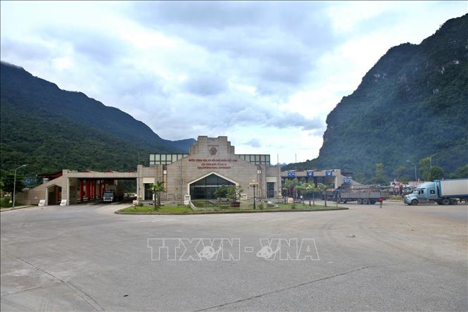 Trong ảnh: Cửa khẩu quốc tế Cha Lo (Quảng Bình). Ảnh: Minh Quyết – TTXVN