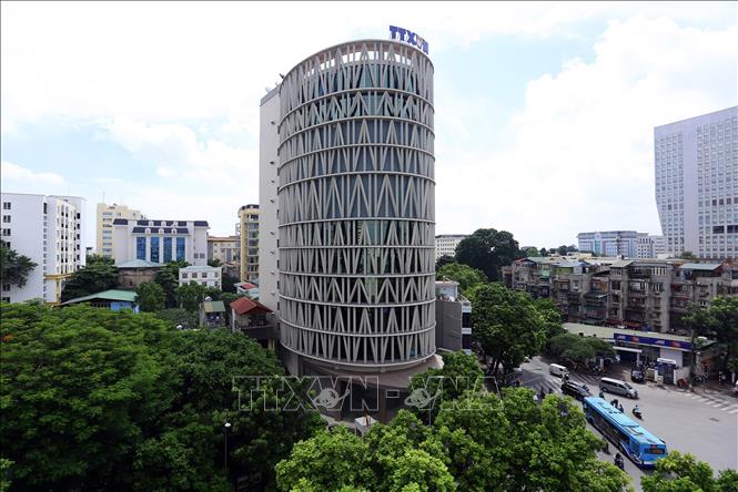 Trong ảnh: Tòa nhà Vnews có địa chỉ tại 33 Lê Thánh Tông, quận Hoàn Kiếm (Hà Nội). Ảnh: Huy Hùng - TTXVN