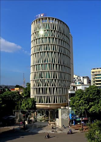 Trong ảnh: Tòa nhà Vnews có địa chỉ tại 33 Lê Thánh Tông, quận Hoàn Kiếm (Hà Nội). Ảnh: Huy Hùng - TTXVN