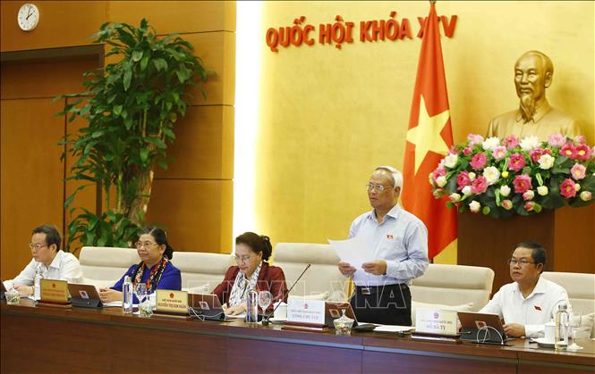 Trong ảnh: Phó Chủ tịch Quốc hội Uông Chu Lưu điều hành phiên họp. Ảnh: Văn Điệp - TTXVN