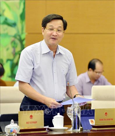 Trong ảnh: Tổng Thanh tra Chính phủ Lê Minh Khái trình bày báo cáo (tóm tắt) về công tác phòng, chống tham nhũng. Ảnh: Trọng Đức - TTXVN