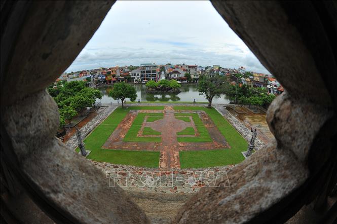 Photo: A view in front of the Phat Diem Cathedral. VNA Photo: Minh Đức