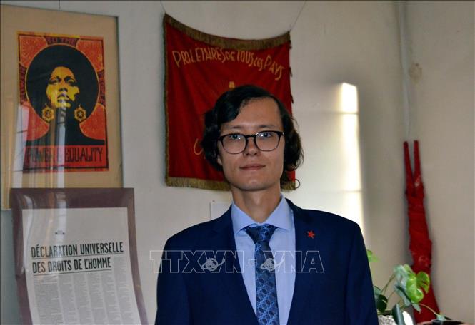 Photo: Chairman of the Swiss Party of Labour  Alexander Eniline. VNA Photo: Tố Uyên