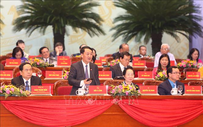 Trong ảnh: Ông Hầu A Lềnh, Phó Chủ tịch, Tổng Thư ký Uỷ ban Trung ương MTTQ Việt Nam phát động nội dung nhắn tin ủng hộ người nghèo, hưởng ứng Chương trình 