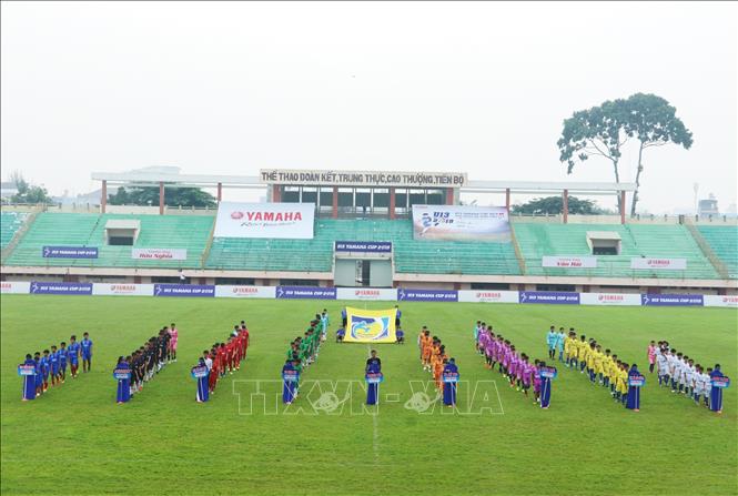Trong ảnh: Các đội tham gia Giải bóng đá thiếu niên U13 chắp cánh tài năng tương lai -  U13 - U13 Yamaha Cup. Ảnh: Nam Thái - TTXVN