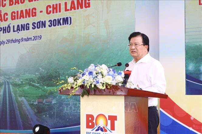 Trong ảnh: Phó Thủ tướng Trịnh Đình Dũng phát biểu. Ảnh: Minh Quyết - TTXVN